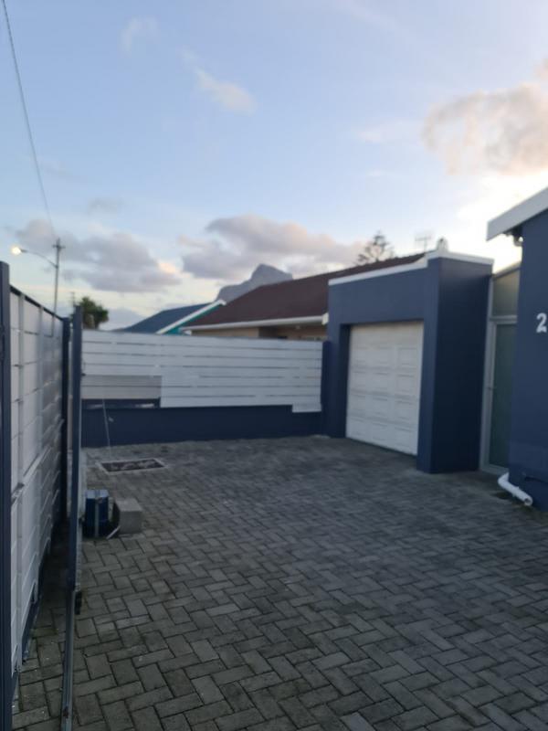 3 Bedroom Property for Sale in Brooklyn Western Cape